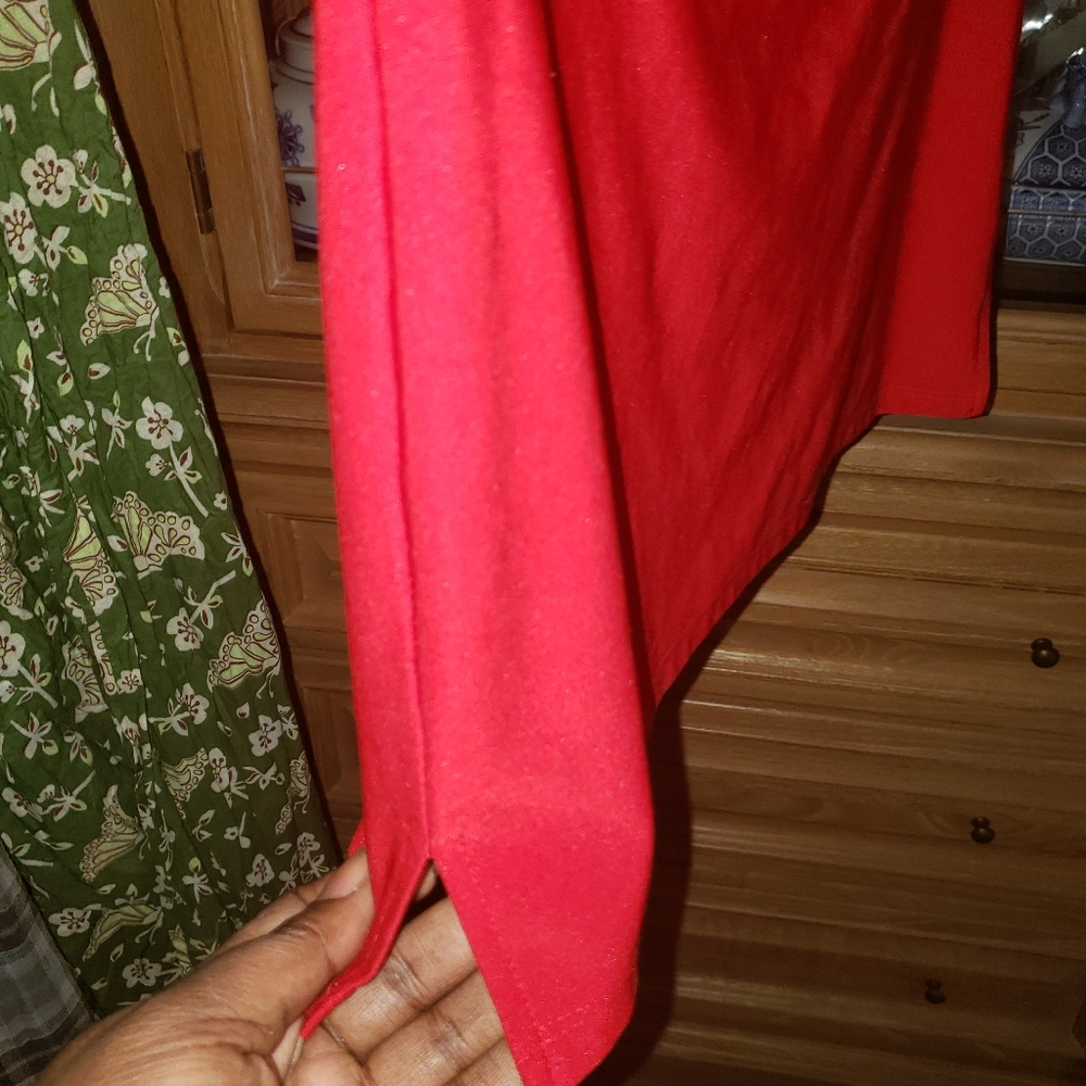 Red strapless top - Picture 2 of 3